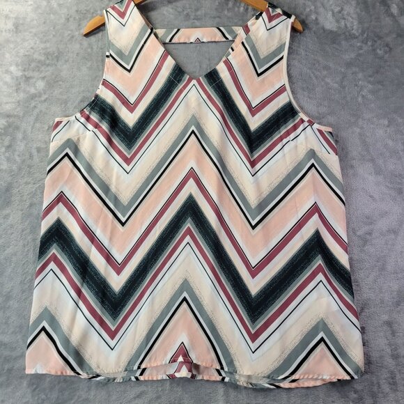 Maurices Womens XL Chevron Stripe Sleeveless Top Back Bar Tank Top Pink Gray - Picture 1 of 10